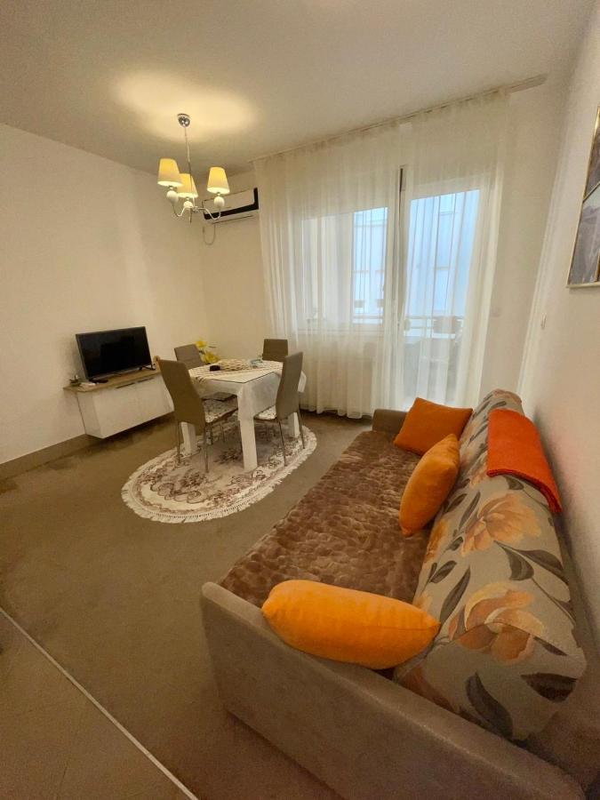 Sladjawing2 Apartment ยาโกดินา ภายนอก รูปภาพ