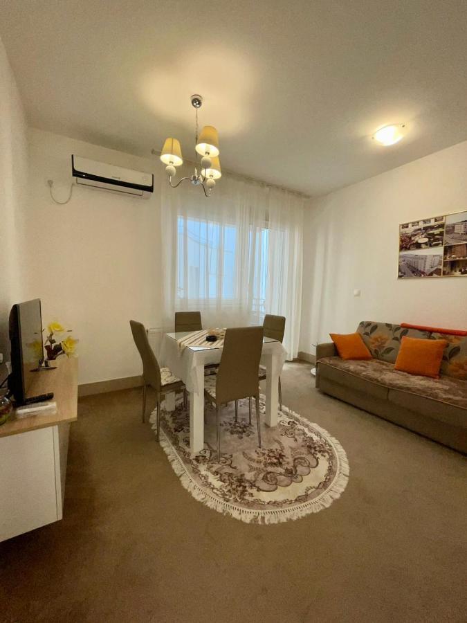 Sladjawing2 Apartment ยาโกดินา ภายนอก รูปภาพ